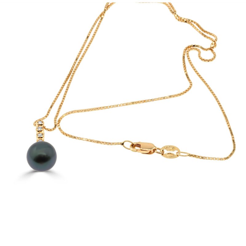 Collier en or jaune 18 carats avec perles de TAHITI et diamants 0,05 ct